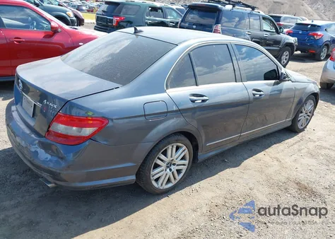 2008 Mercedes-Benz C 300 Luxury 4Matic/Sport 4Matic из США, поврежденный, VIN WDDGF81XX8F048417
